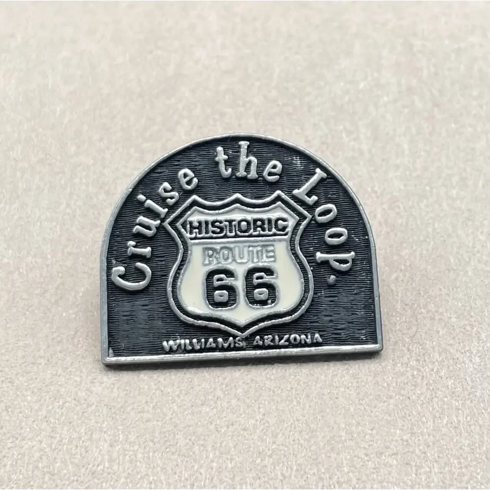 Vintage “Cruise the Loop Historic Route 66 Williams‎ Arizona” Pin